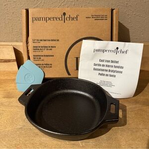 Pampered Chef Black 5.5” Cast Iron Skillet